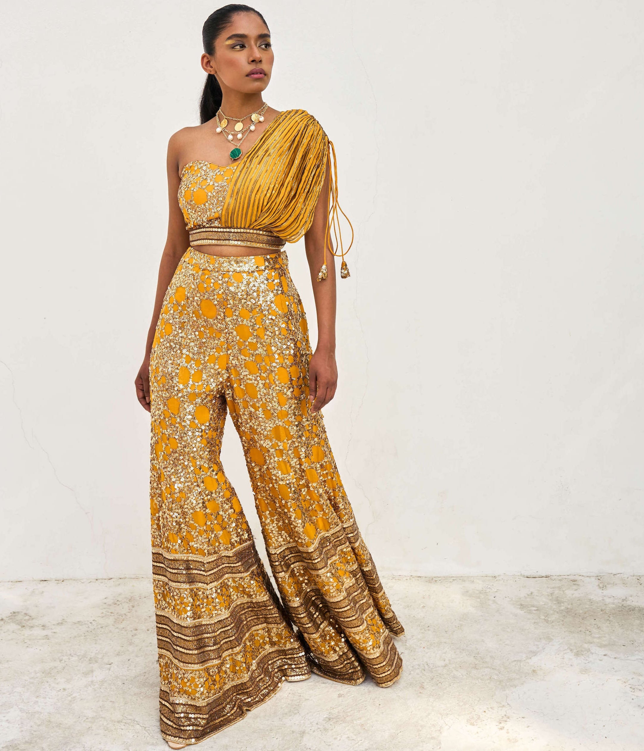 Tanvi Palazzo婚纱礼服